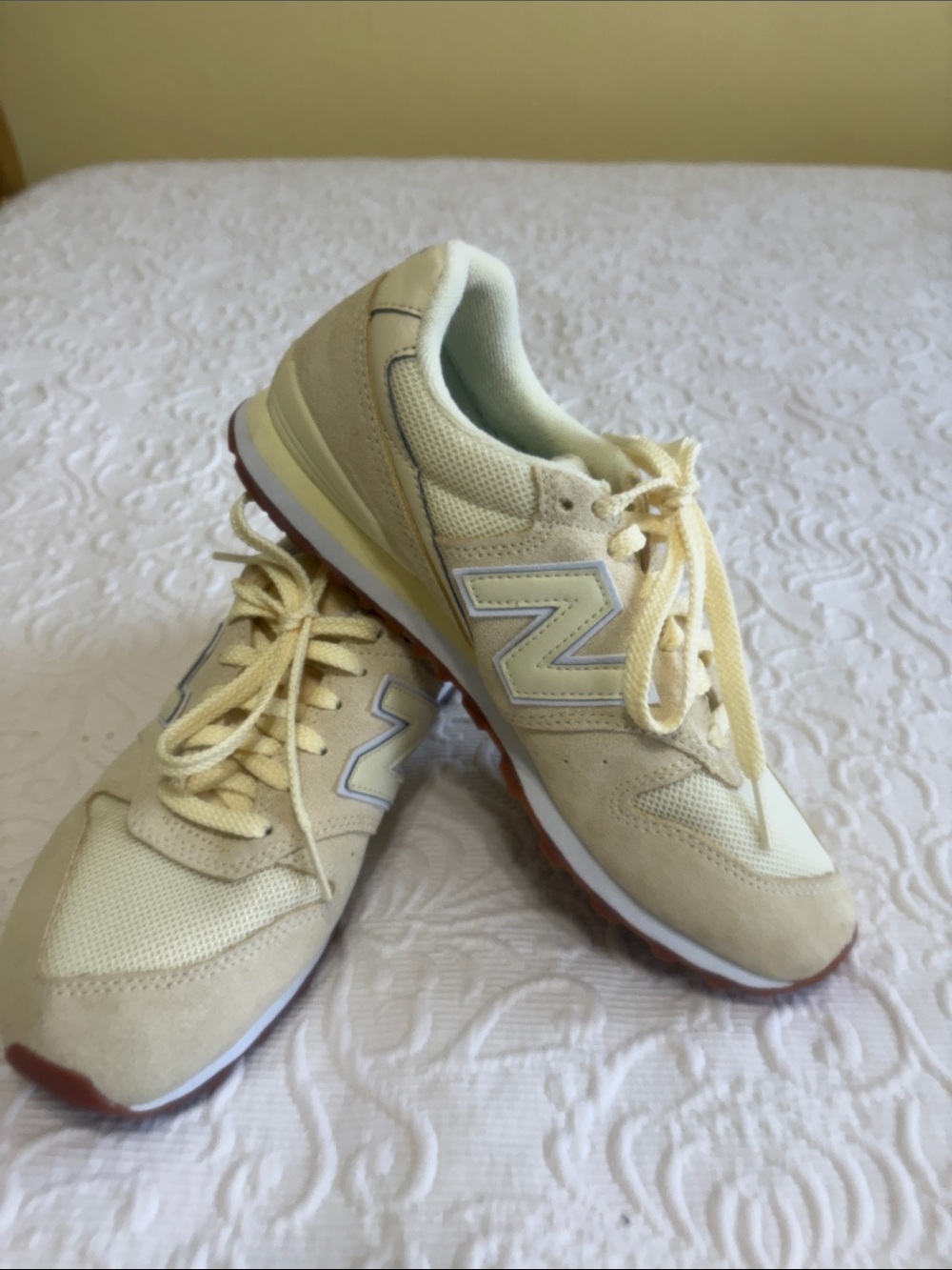 New Balance Women's Pale Yellow Lace-Up Sneakers